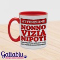Tazza mug 11 oz color ATTENZIONE: NONNO VIZIA NIPOTI, idea regalo divertente per la Festa dei Nonni!