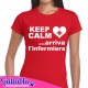 T-shirt donna Keep Calm arriva l'infermiera! Rossa! Idea regalo infermiera o studentessa!