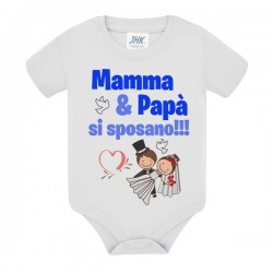 Body bimbo bimba Mamma e papà si sposano! Sopresa annuncio nozze matrimonio, scritte azzurre!