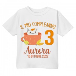 T-Shirt Maglietta Bimbo Bimba Compleanno, Personalizzata con Nome, Numero Anni e Data! Gatto Carino in Tazza di tè, Autunno!