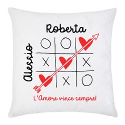 Federa per cuscino Tris, l'amore vince sempre, personalizzata con vostri nomi! Idea regalo cuoricini!