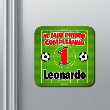 Set di 10 calamite magneti Primo Compleanno 1 anno personalizzate con nome bimbo! Bomboniera! Campo Calcio! Rosso Nero!