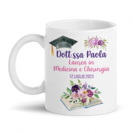 Tazza mug 11 oz Dottoressa, personalizzata con nome, laurea e data! Idea regalo laureata, fiori lilla!